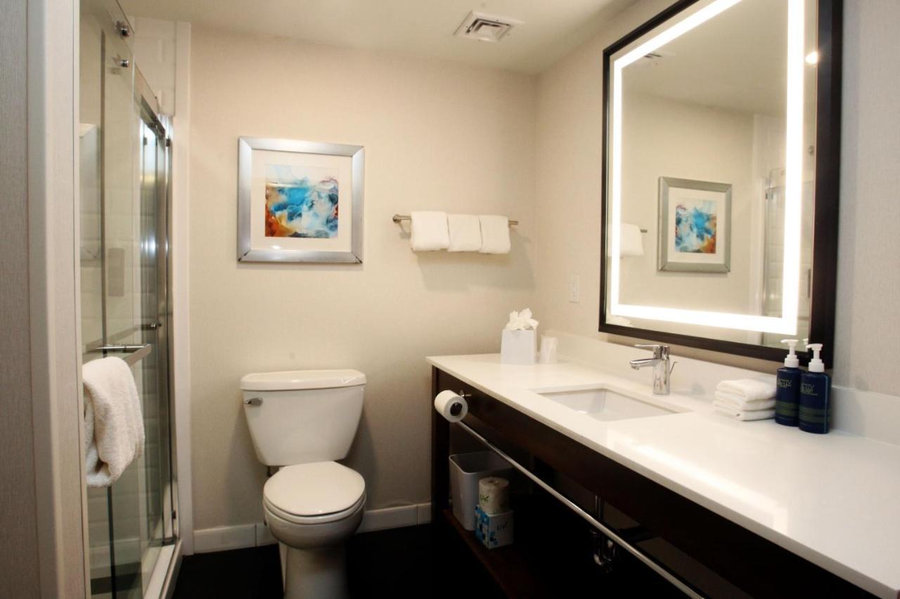 Four Points By Sheraton Wakefield Boston Hotel & Conference Center Εξωτερικό φωτογραφία