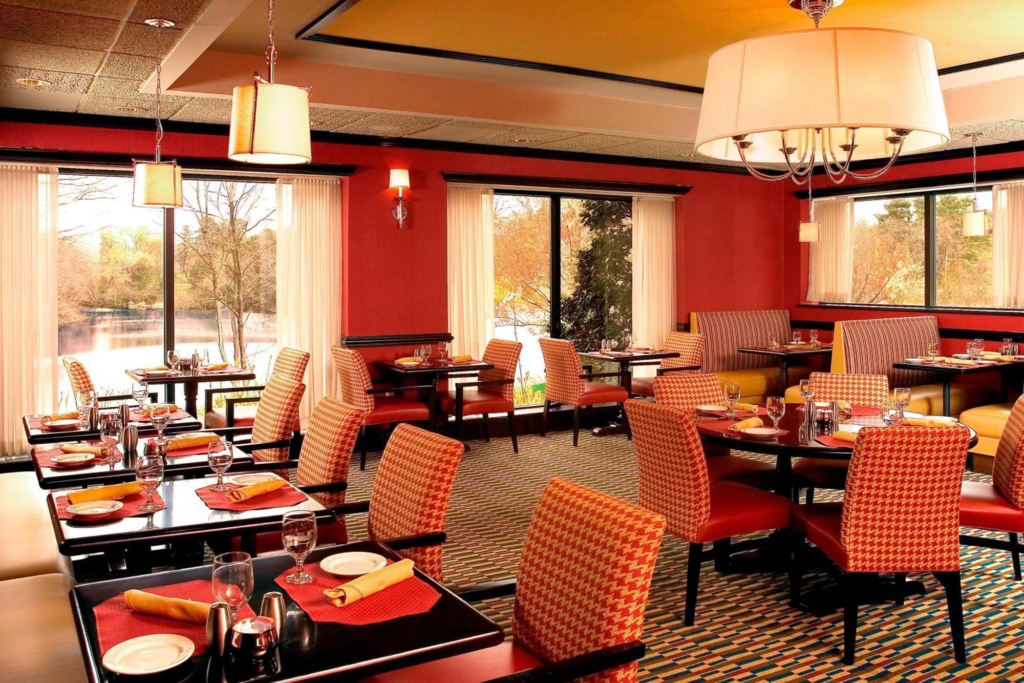 Four Points By Sheraton Wakefield Boston Hotel & Conference Center Εξωτερικό φωτογραφία